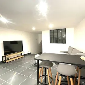 Grand T2 Rue Simeon Gouet Vienne (Isere)