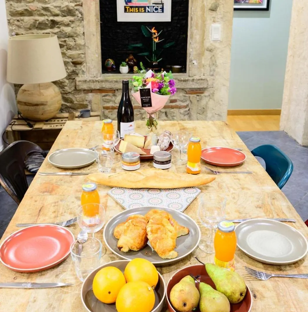 Appartement Le Color Vienne Centre 0*, Vienne (Isere)